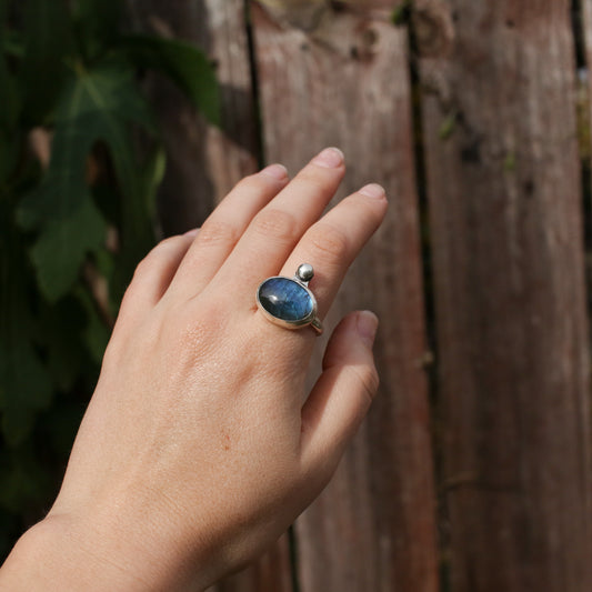 Labradorite Statement Ring - Size 9